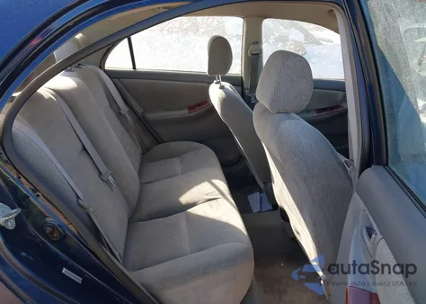 2004 Toyota Corolla Le z USA, uszkodzony, nr VIN 2T1BR32E94C299380